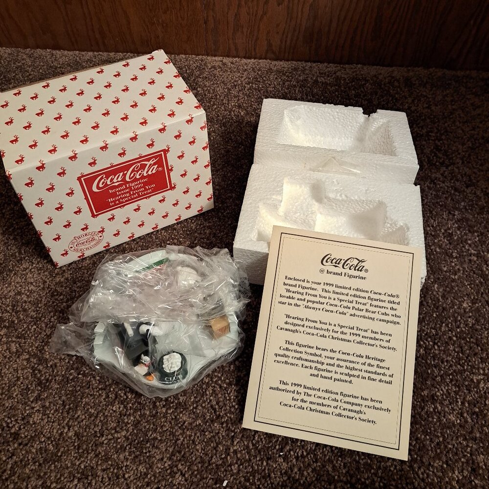 NWT Coca Cola Figurine 1999 Vtg "Hearing From You is a Special Treat" in Box